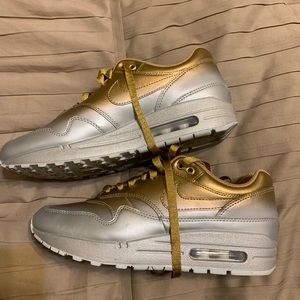 Metallic silver and gold Nike Air Max 90